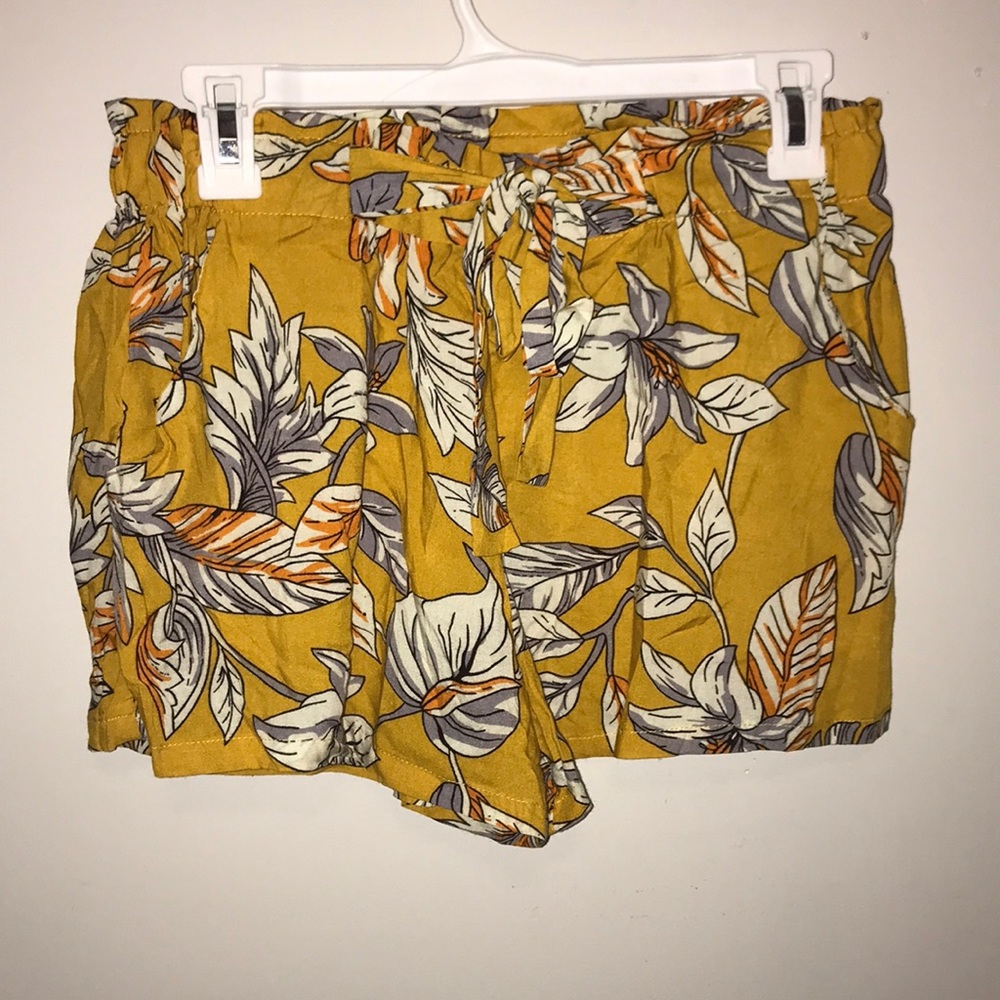 Floral Spring Shorts